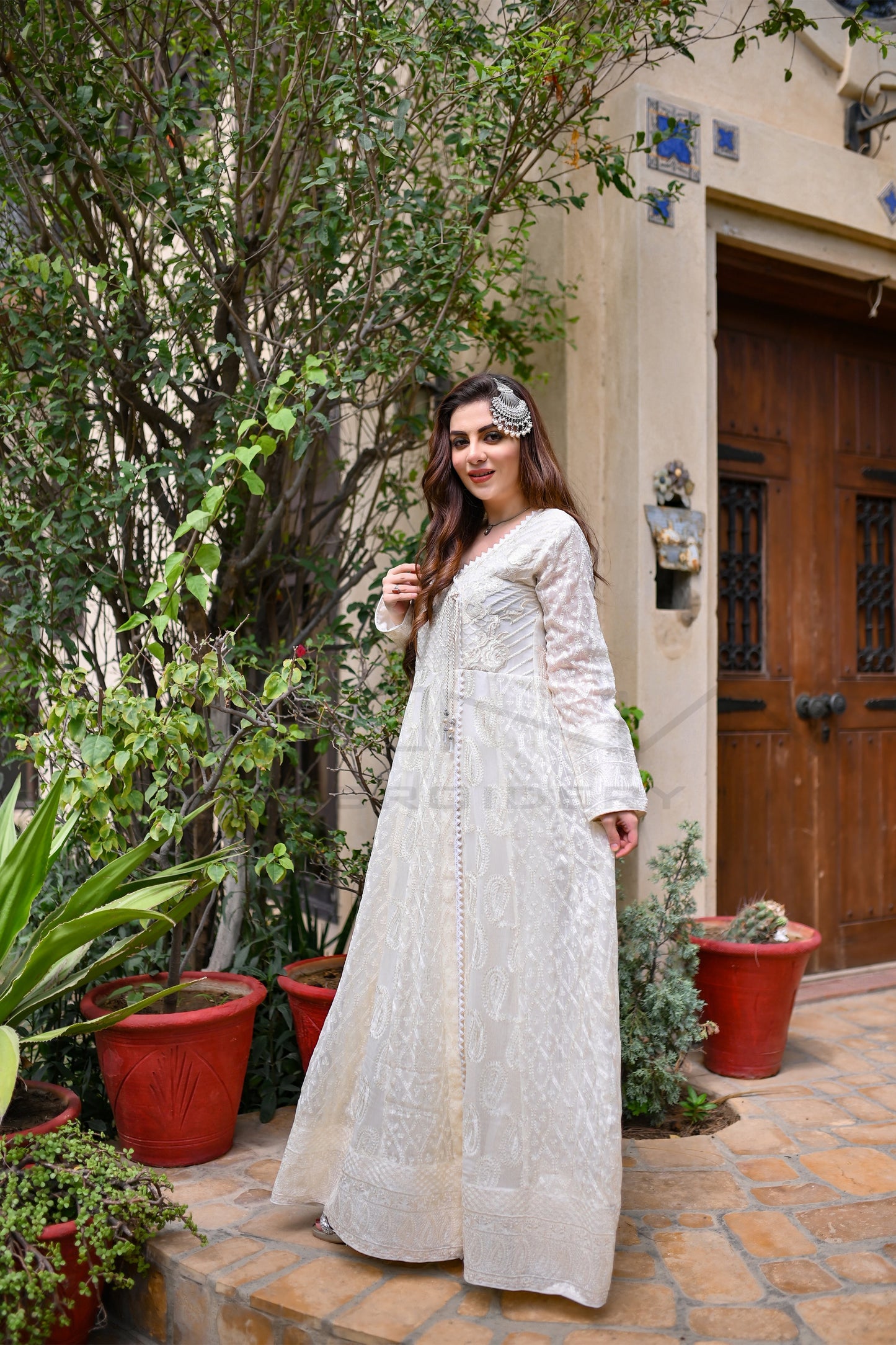 KURTI 118-ALPHA LAVISH - OFF-WHITE